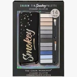 NWT EYESHADOW Palette ✨